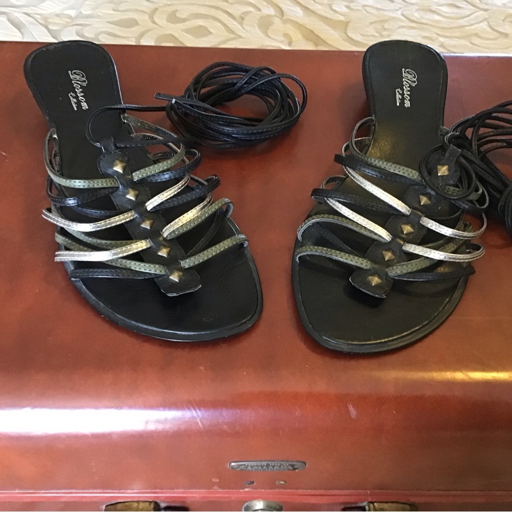 BLACK SANDAL, made by Blossom of  California, size 8, never worn.